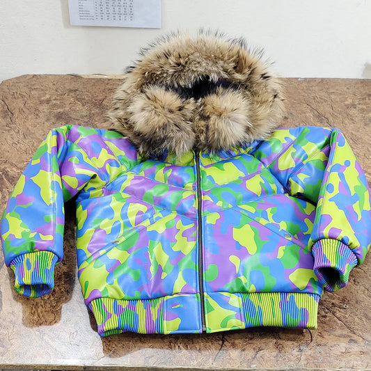 Men's Camo Sheepskin Leather V-Bomber Jacket with real fur hood, YKK zip, and elastic cuffs – stylish and warm outerwear.